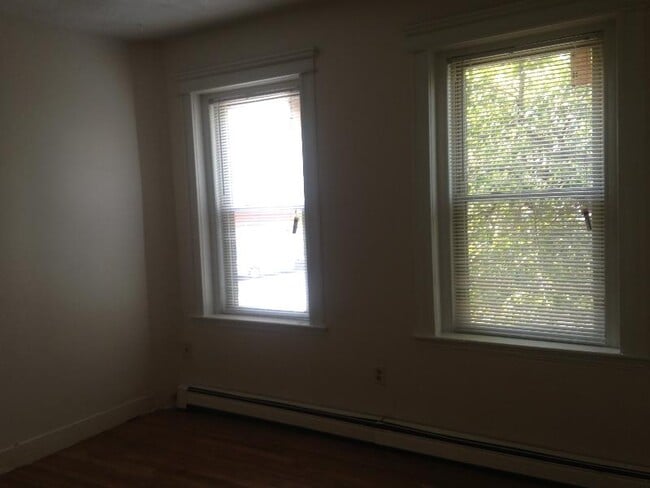 Photo - 15 Colborne Rd Unit 5