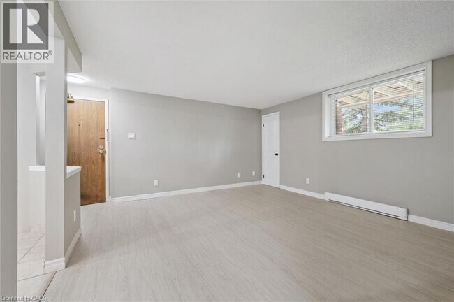 Photo - 565 Greenfield Ave Unit 803