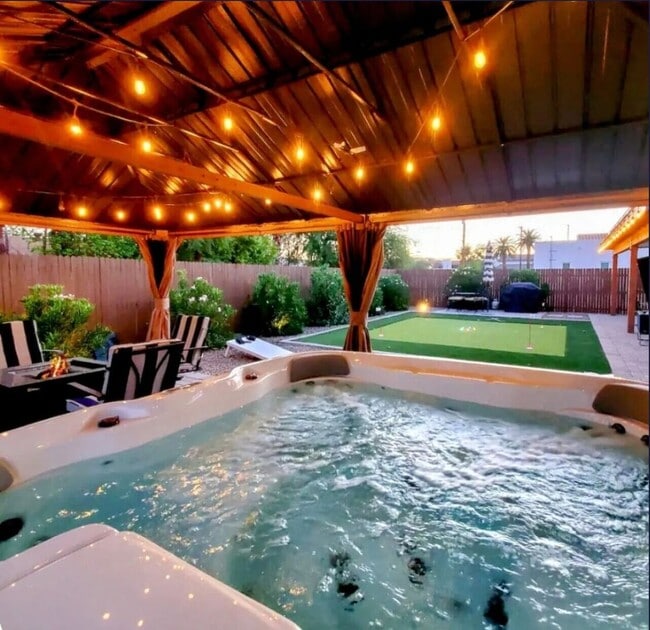 Photo - 7615 E 3rd St