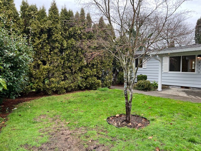 Photo - Cozy Updated 3 Bedroom Happy Valley Unit