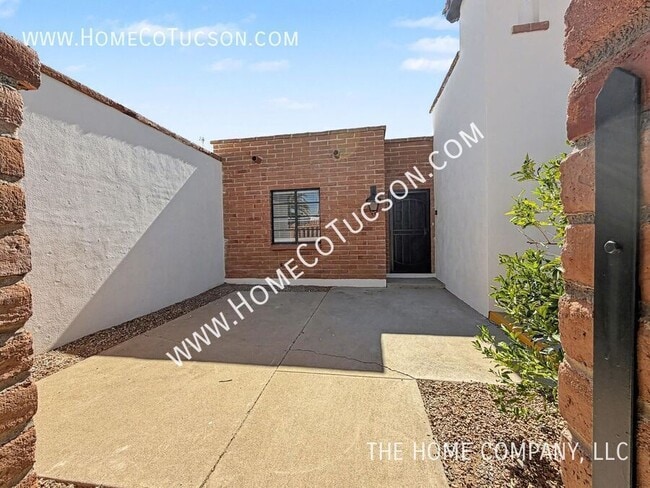 Photo - 413 W Pso Solana