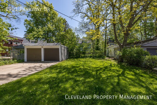 Photo - Updated Cleveland Hts. Colonial