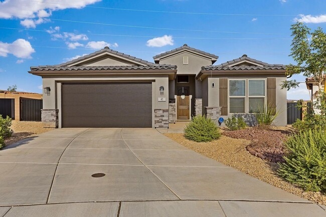 Building Photo - 3 Bedroom Home in Washington's Premier Bri...