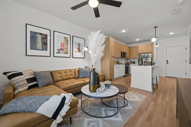 The Scottie Marathon Village - The Scottie