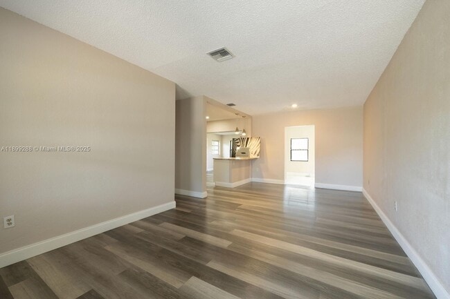 Photo - 14110 Van Buren St