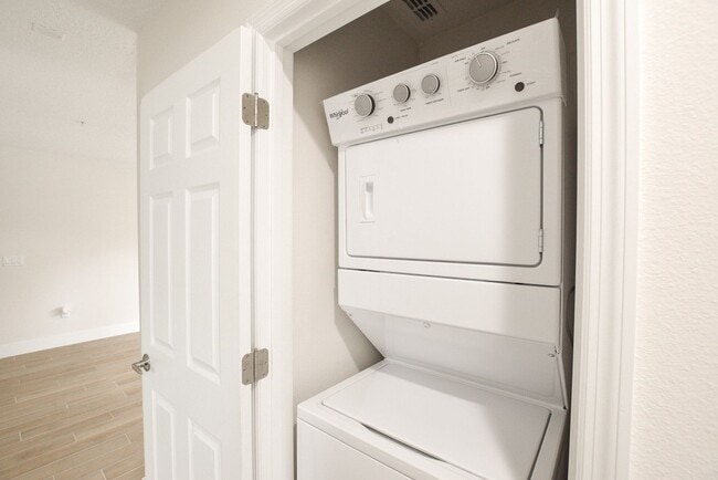 Photo - 5520 Lake Underhill Rd Unit 305