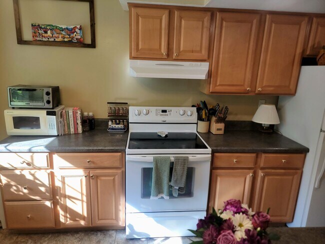 Photo - Great 2 Bedroom Townhouse for Rent in Western Henrico