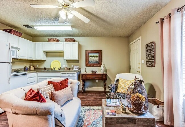 Photo - La Salle Villas