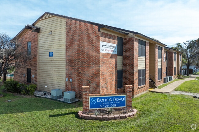 Building Photo - Bonnie Royal