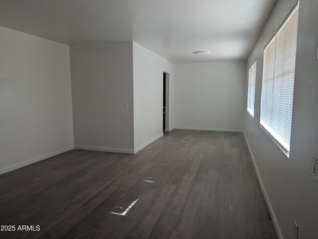 Photo - 1128 N Coolidge Ave