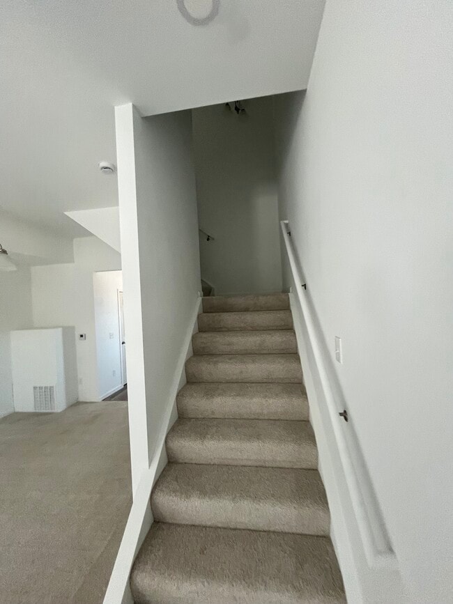 Photo - 1657 Mooberry St