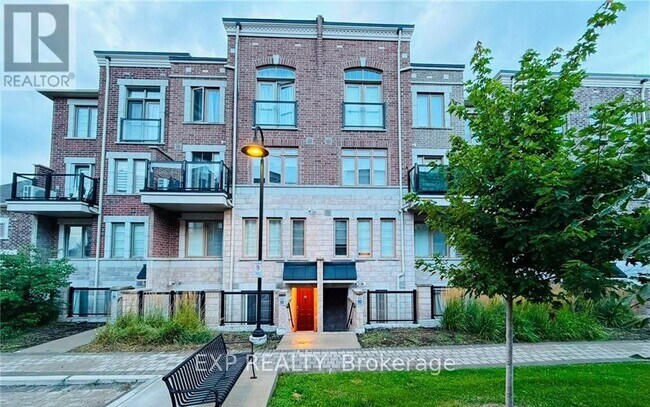 Photo - 2355 Sheppard Ave W
