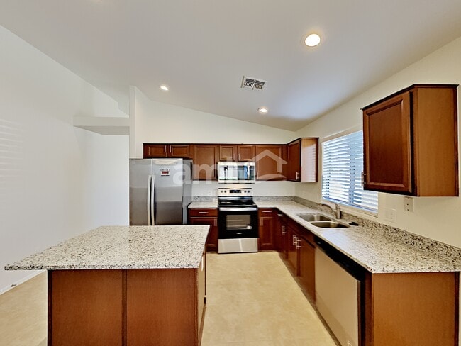 Photo - 3868 W Yellow Peak Dr