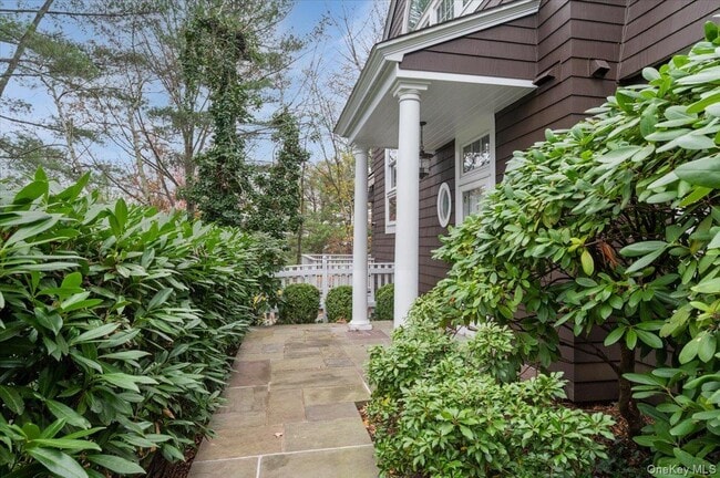 Photo - 10 Old Jackson Ave Unidad 41