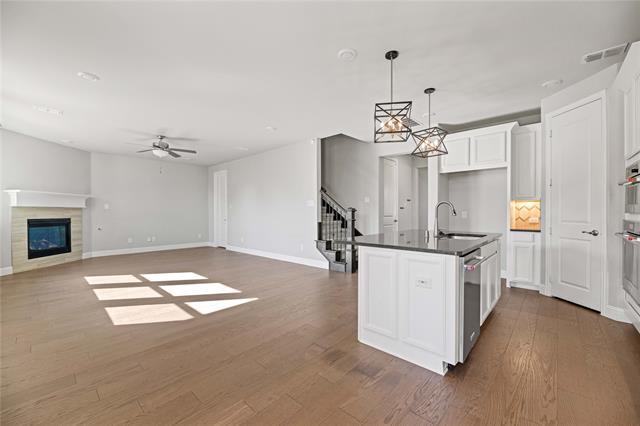 Photo - 2148 Chapman Ln