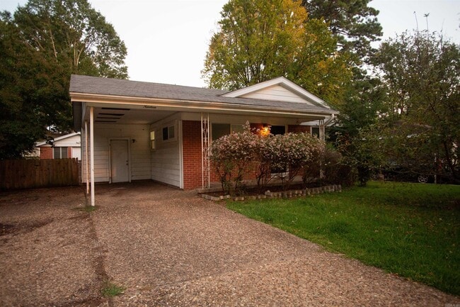 Photo - 19 Fairmont Dr