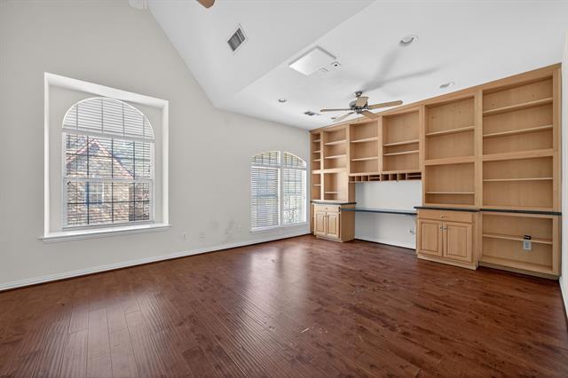 Photo - 5735 Richmond Ave