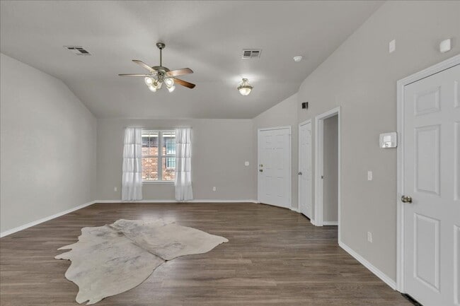 Photo - Adorable remodel in Yukon/Mustang schools