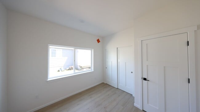 Photo - 2 Bed 2 Bath - Downtown Anacortes - NAS Whidbey - Island Hospital