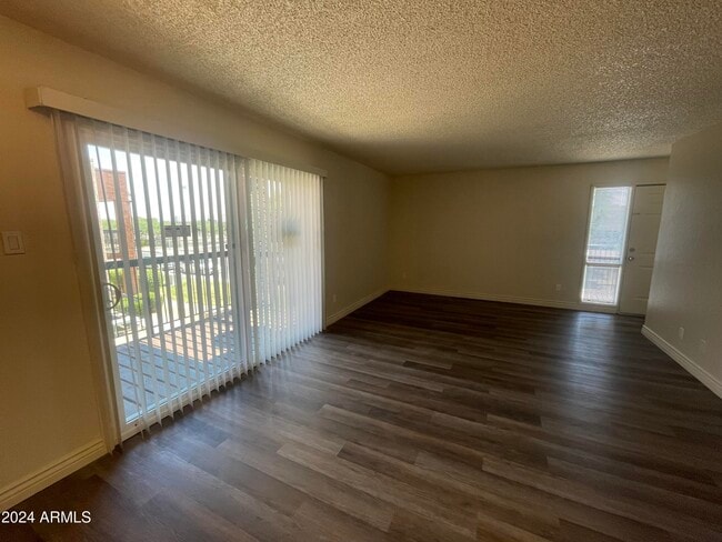 Photo - 3810 N Maryvale Pkwy Unit 2074