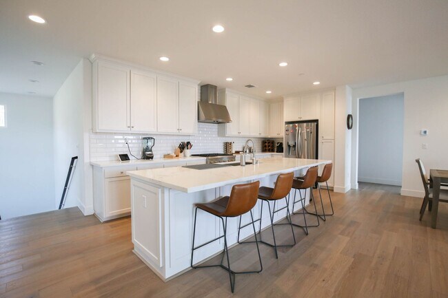 Photo - Enjoy Bay Views And Trails In This Newer Modern 3 Bedroom Home