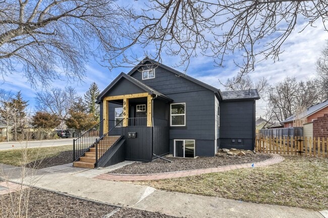 Photo - 946 Pratt St Unit A