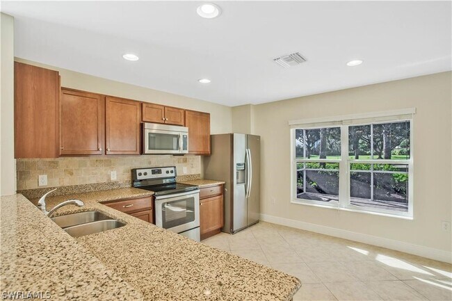 Photo - 7945 Guadiana Way