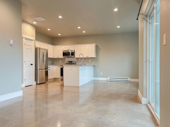 Photo - Pet Friendly 2 bed/ 2 bath unit at Soldier Ridge! Unidad # 106