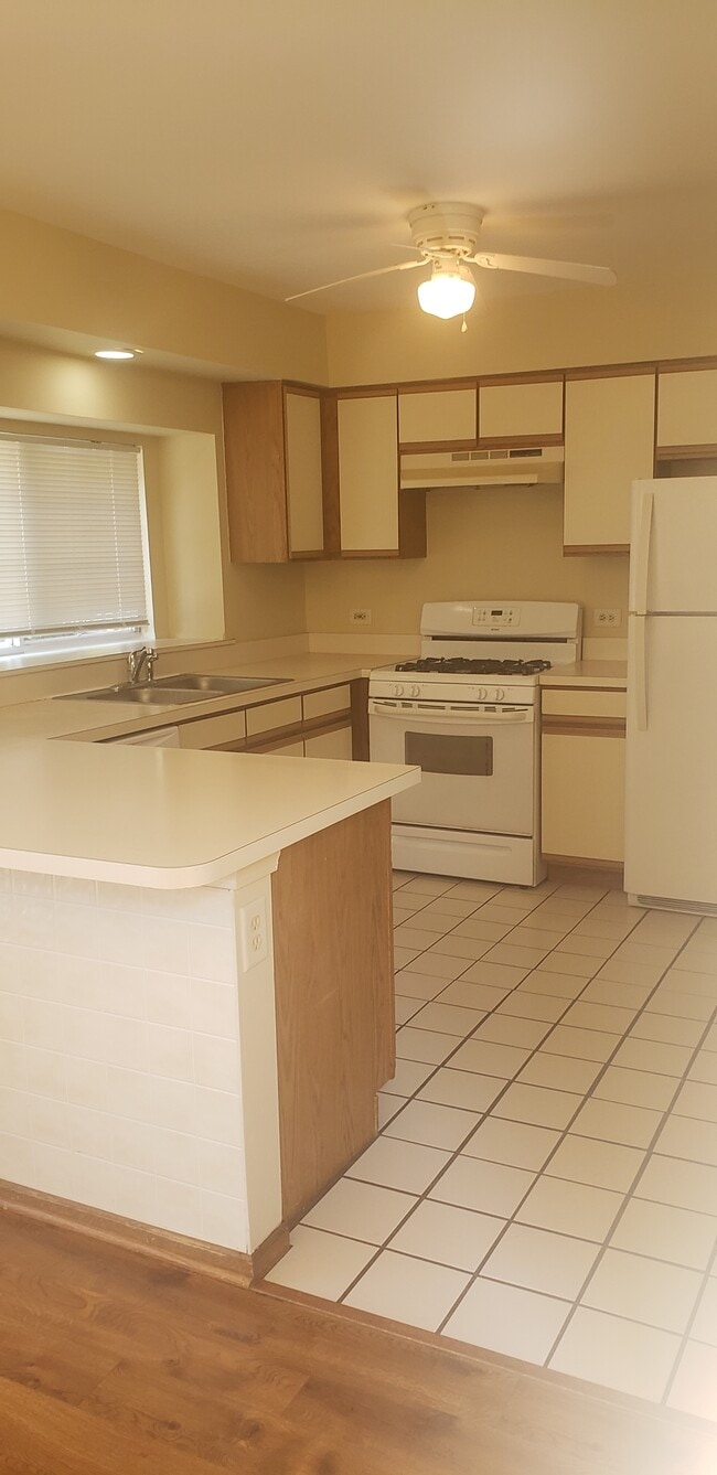 Photo - 2086 Muirfield Cir