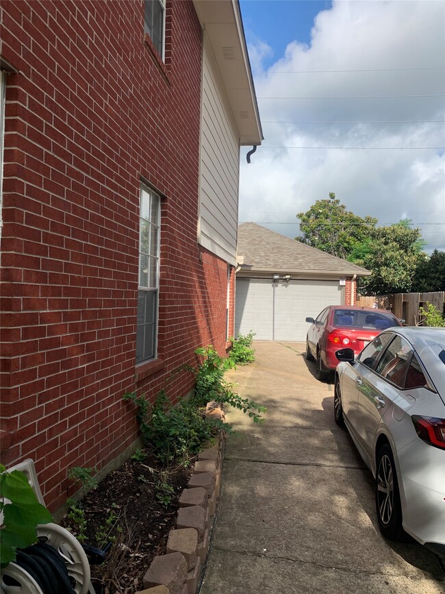Photo - 3514 Spruce Needle Dr