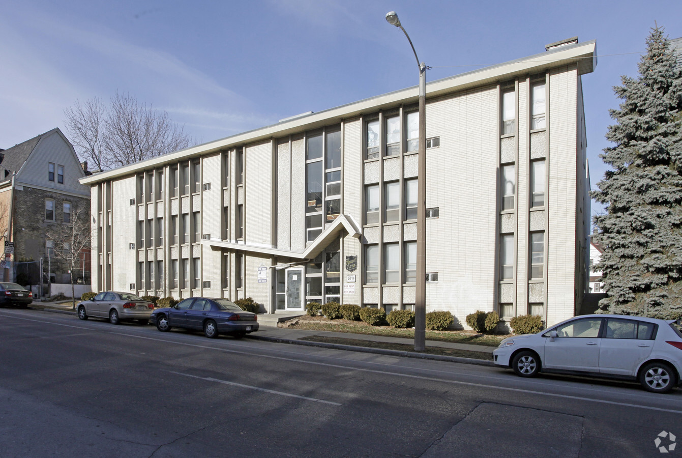 Farwell Arms - Farwell Arms Apartments