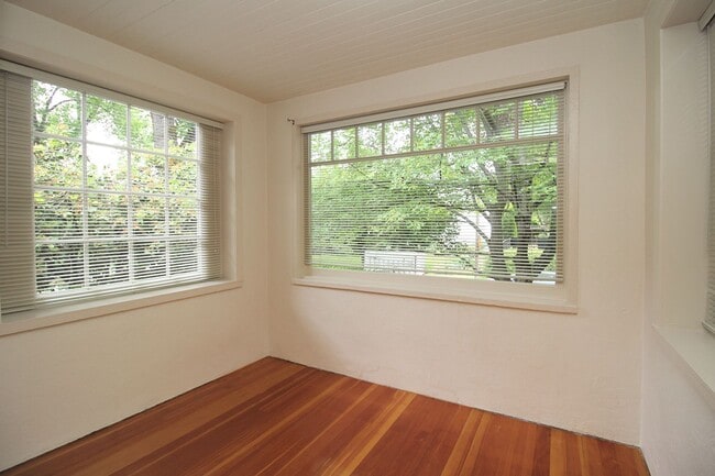 Photo - 1624 NE Tillamook St Unit 07