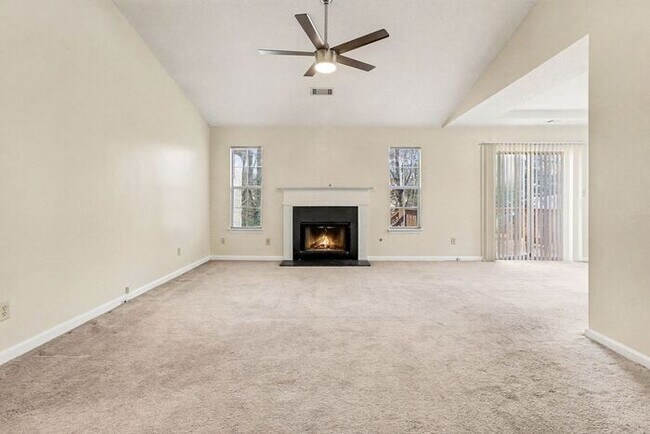 Photo - 3BR/2BA on Basement in Jonesboro