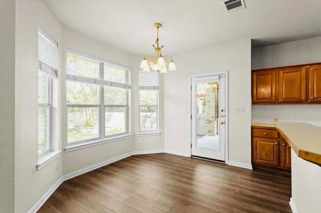 3112 Burks Ln