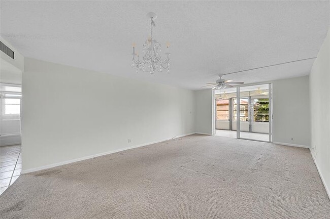 Photo - 7210 Lake Cir Dr Unit 401