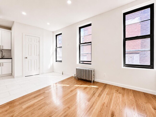 Photo - 401 E 68th St Unit 6C