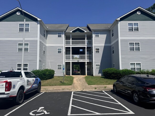 Building Photo - Wolfmill 2031-103, Raleigh Unit A