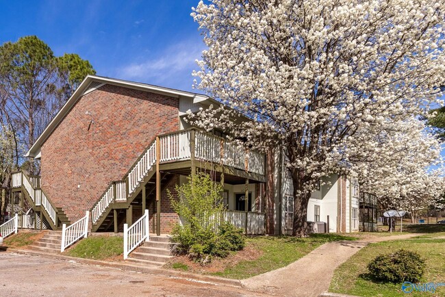 Building Photo - 1601 Sparkman Dr NW Unit 305 Rental