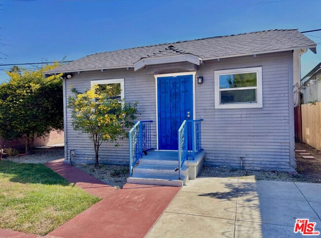 Building Photo - 3774 S Gramercy Pl