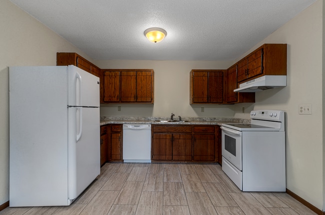 Photo - Tower Heights Unit 304