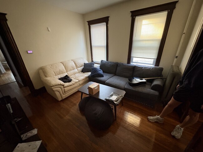 Photo - 218 Easton Ave