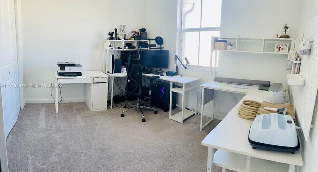 Photo - 2624 SE 11th Ct