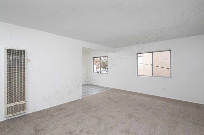 Photo - OPEN HOUSE: 11/23 11AM-12PM ~ 2 BR in Pacific Beach with Parking! Unit 4554