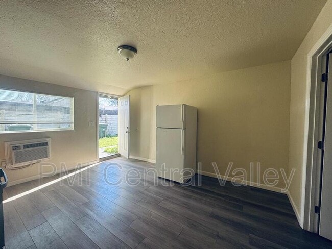 Photo - 1508 Mono Dr Unit 2