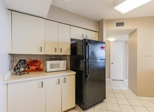 Photo - 6081 Bahia Del Mar Cir N Unit 349