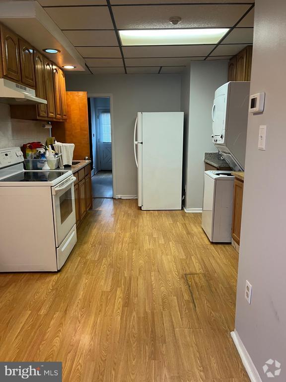 Building Photo - 1304 Jackson St Rental