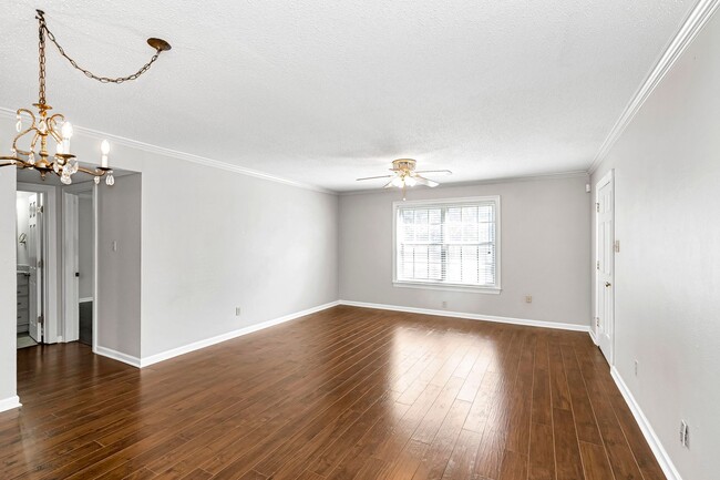 Photo - 3 Bedroom Townhome off Lobdell Near Towne Center| Community  Pool