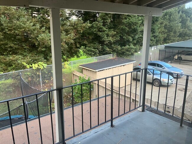 Photo - 2467 Colina Ct