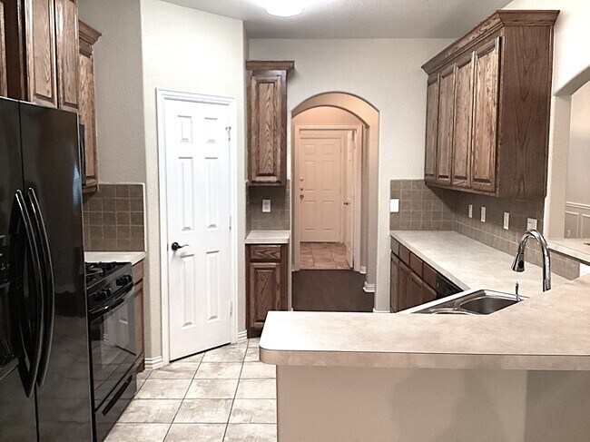 Photo - 511 Hidden Meadow Ct