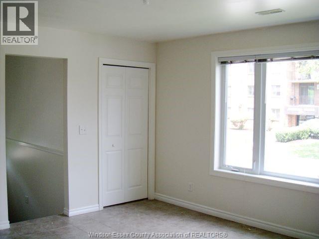 Photo - 675 Chippawa St